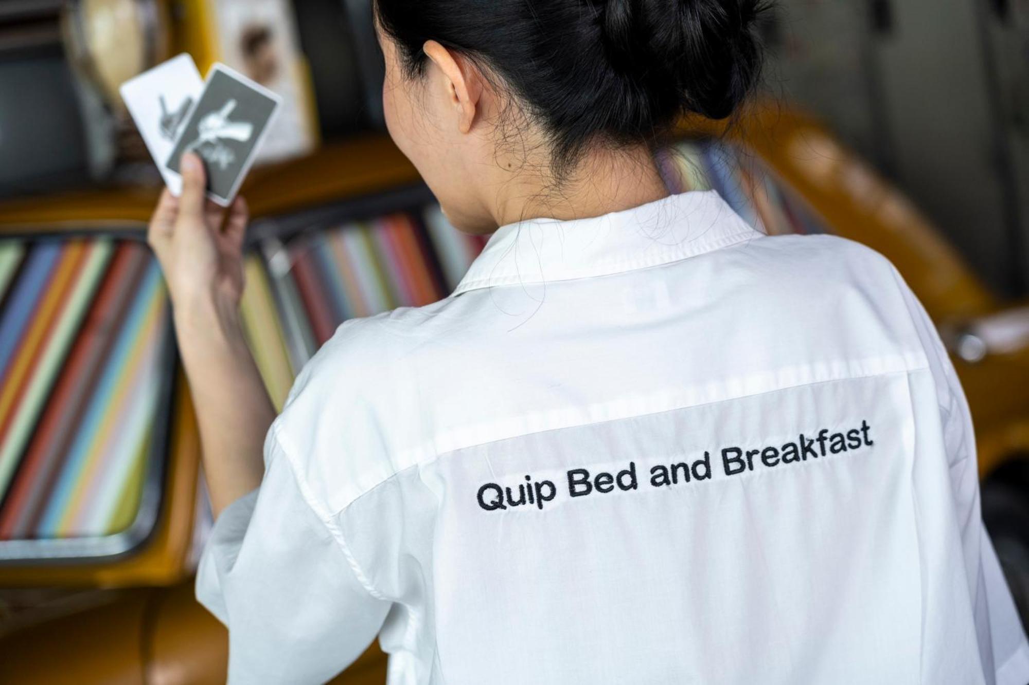 Quip Bed & Breakfast Hotel Phuket Buitenkant foto