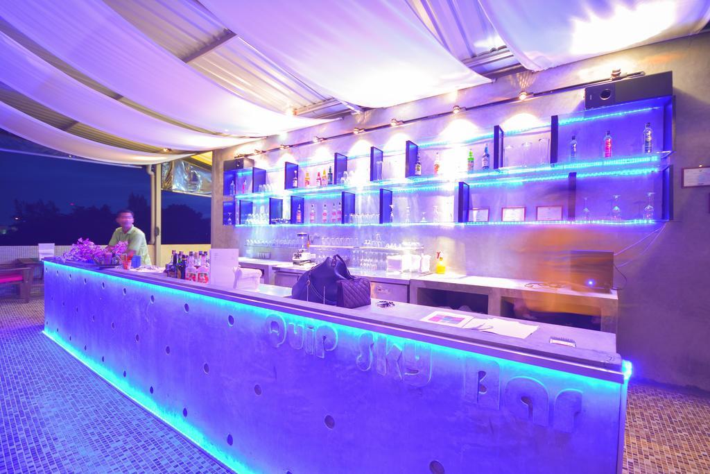 Quip Bed & Breakfast Phuket Buitenkant foto